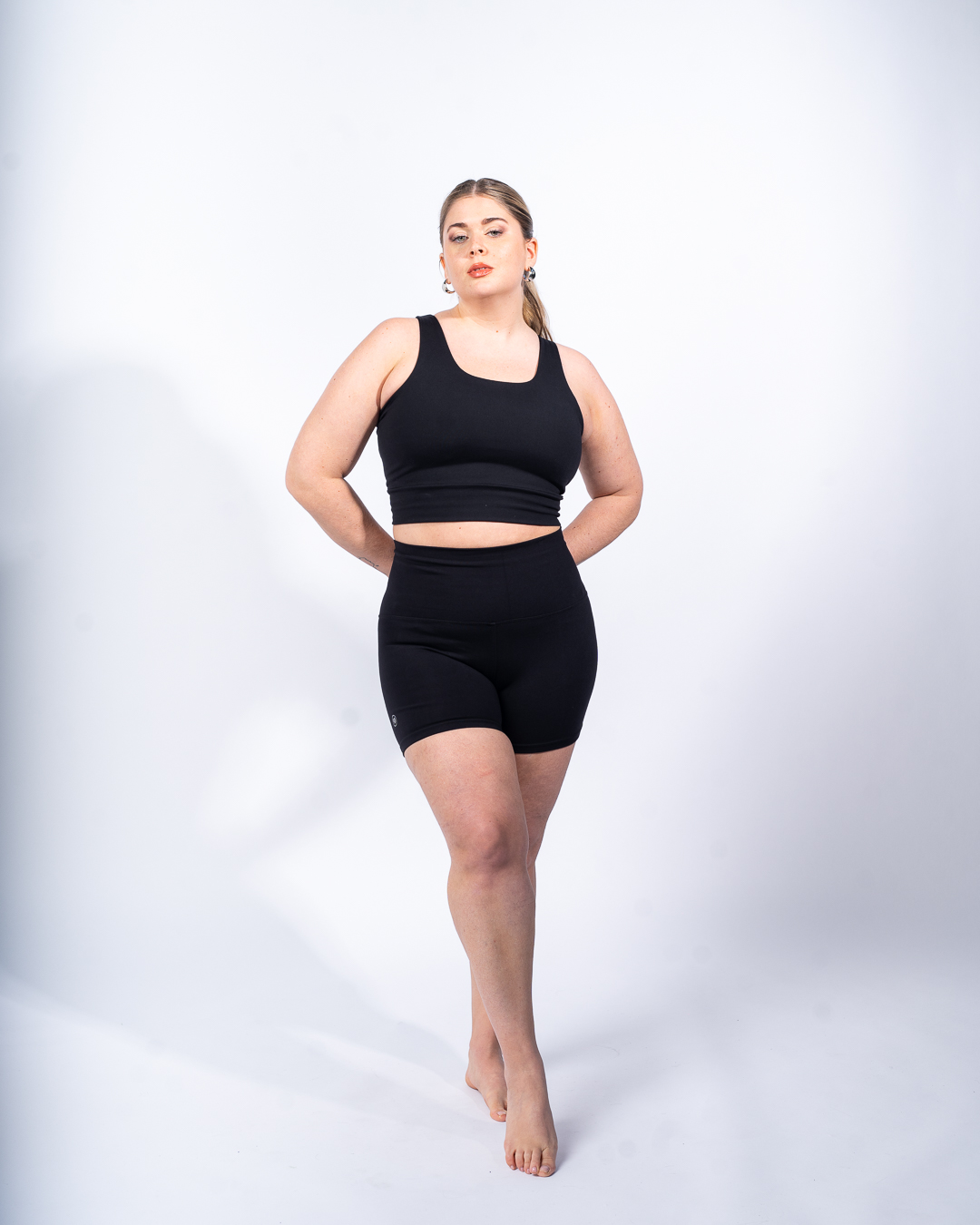 Calza deportiva short de alto impacto Plus - negro - Imagen 4